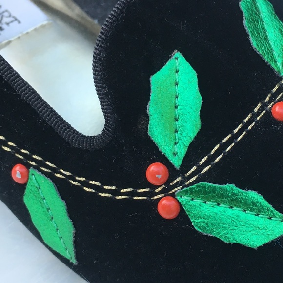 Vintage Velvet Christmas Smoking Flat 6 Holly - Picture 5 of 7